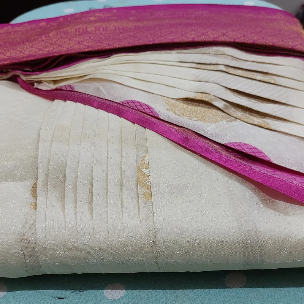 Saree Folding